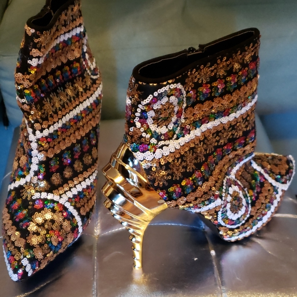 Sequined Bootie, Sculpted heel! Traffic Stopper!!!